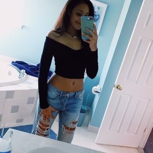 off the shoulder black crop top